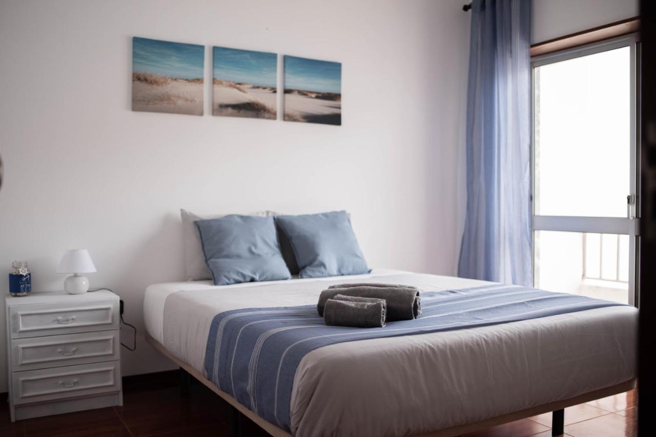 Baleal Surf Emotions Hostel ภายนอก รูปภาพ