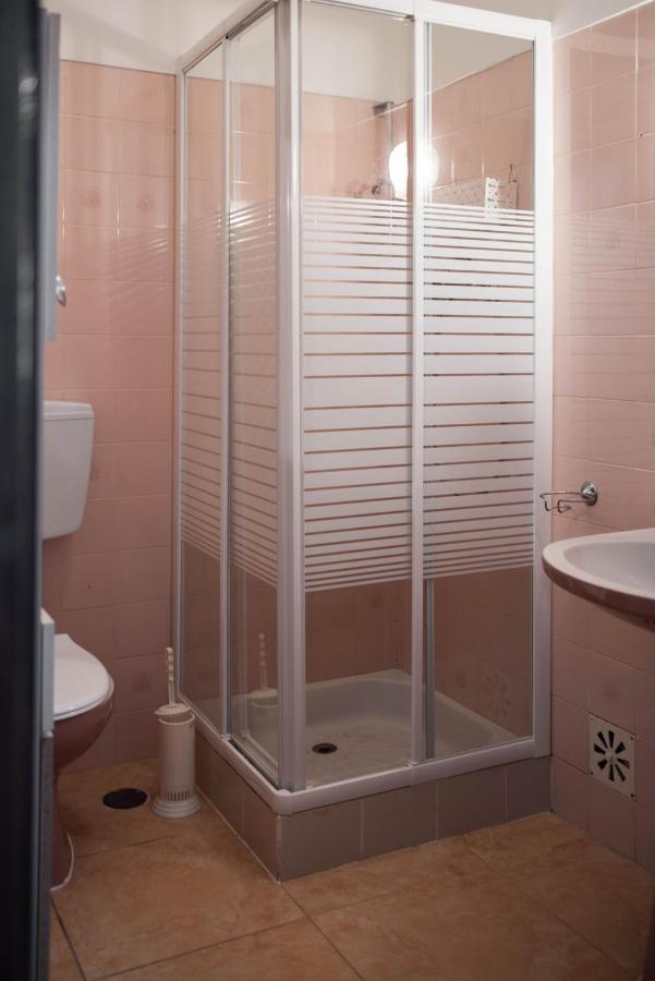 Baleal Surf Emotions Hostel ภายนอก รูปภาพ