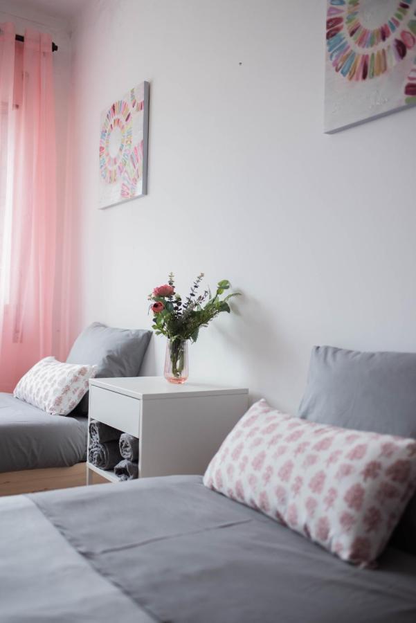 Baleal Surf Emotions Hostel ภายนอก รูปภาพ
