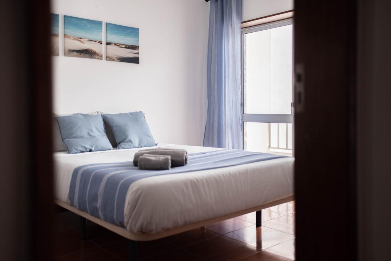 Baleal Surf Emotions Hostel ภายนอก รูปภาพ